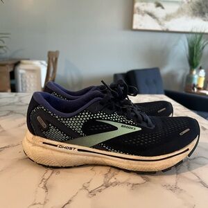 Brooks Ghost 15 - Purple & Blue - Women’s Size 7.5